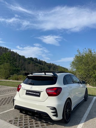 Mercedes-Benz Clase A45 AERO+BUQUETS+ESCAPE AMG