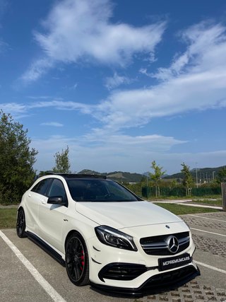 Mercedes-Benz Clase A45 AERO+BUQUETS+ESCAPE AMG