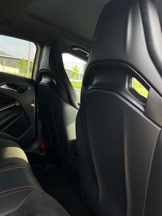 Mercedes-Benz Clase A45 AERO+BUQUETS+ESCAPE AMG