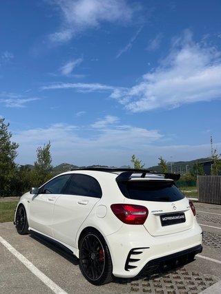Mercedes-Benz Clase A45 AERO+BUQUETS+ESCAPE AMG