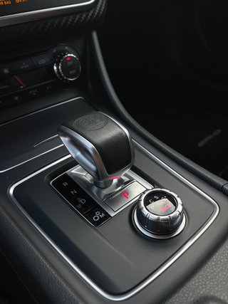 Mercedes-Benz Clase A45 AERO+BUQUETS+ESCAPE AMG