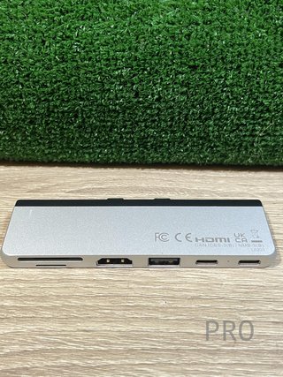 HUB USB-C DOPPIO PER SURFACE PRO 9