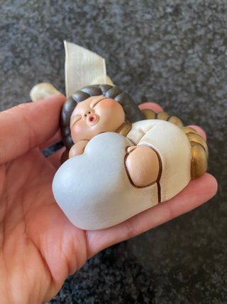 Formella Angelo Thun con cuore