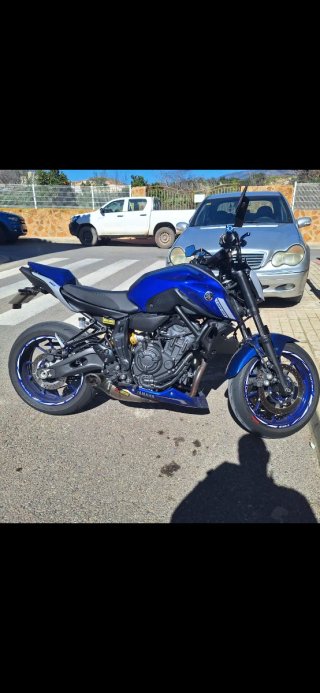 Portamatrículas corto Yamaha MT-07