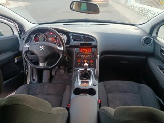 Peugeot 3008 149000km 2015