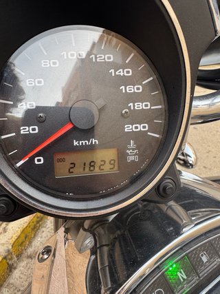 Suzuki Intruder M800