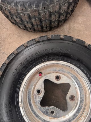 Llantas y neumáticos Suzuki LTZ 400