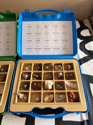 Kit di minerali educativi