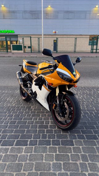 Yamaha R6 50 Aniversario