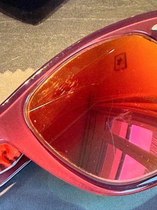 Ray-Ban Wayfarer (RB2140)