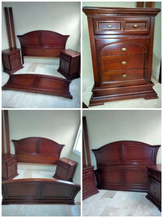 Cama de madera con 2 mesitas de noche