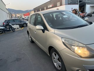 Renault Scenic 2009