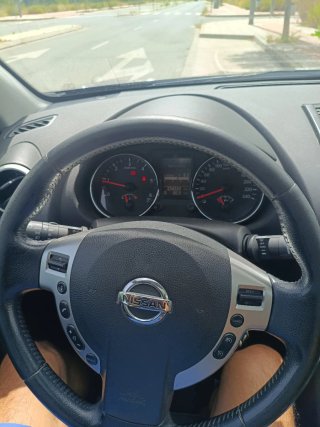 Nissan Qashqai+2 2011  5999€