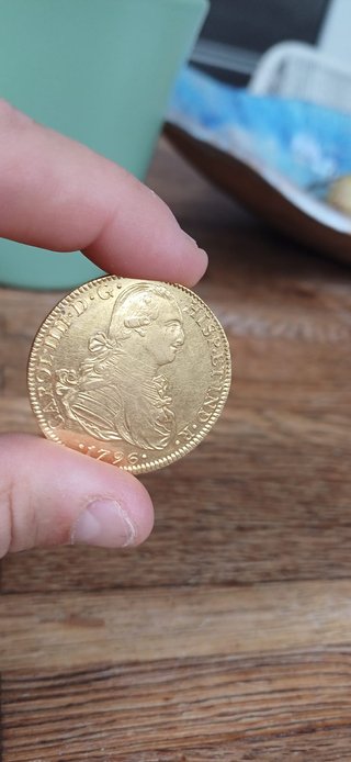 Moneda 8 Escudos de México Carlos IV 1796
