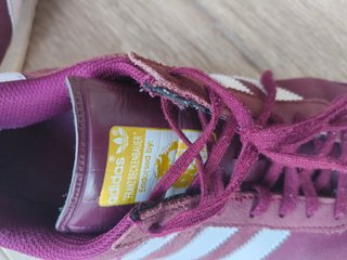 Zapatillas Adidas Moradas y Blancas