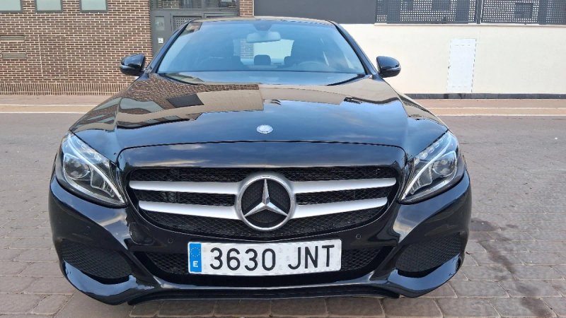 Mercedes-Benz Clase C 2016 51.000 km Avantgarde - foto 1