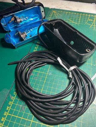 Luces auxiliares traseras Mercedes s123 Tmodel