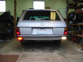 Luces auxiliares traseras Mercedes s123 Tmodel
