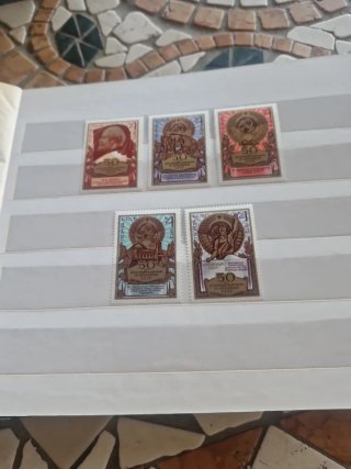 Raccolta francobolli Russia Lenin