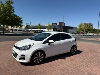 KIA Rio 1.2 GASOLINA 5 PUERTAS