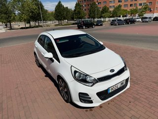 KIA Rio 1.2 GASOLINA 5 PUERTAS