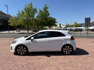 KIA Rio 1.2 GASOLINA 5 PUERTAS