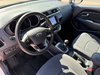 KIA Rio 1.2 GASOLINA 5 PUERTAS