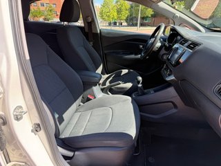 KIA Rio 1.2 GASOLINA 5 PUERTAS