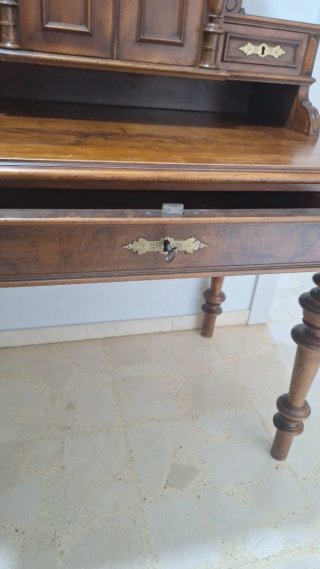 Escritorio antiguo madera vintage