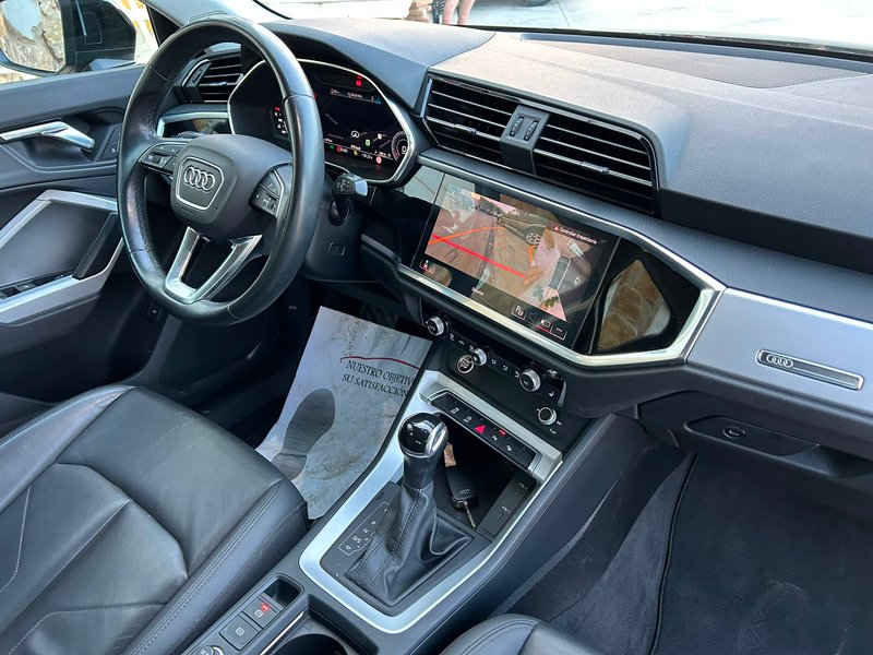 Audi Q3 Advanced 35 TDI 2021, foto 25