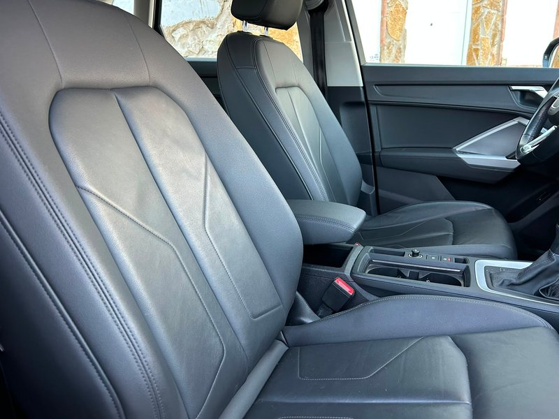 Audi Q3 Advanced 35 TDI 2021, foto 24