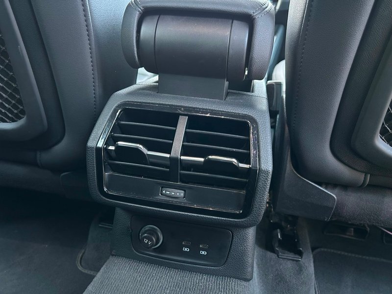 Audi Q3 Advanced 35 TDI 2021, foto 29