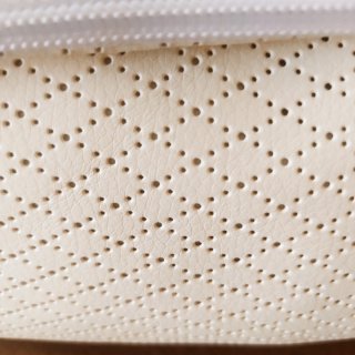 Neceser Blanco Roto/Crema Perforado