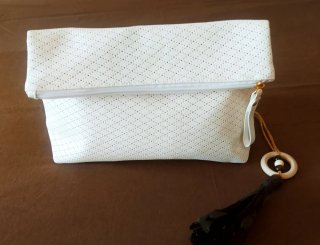 Neceser Blanco Roto/Crema Perforado