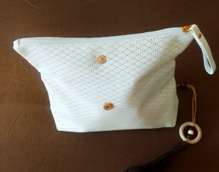Neceser Blanco Roto/Crema Perforado