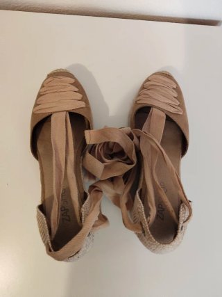 Sandalias Zara Mujer Plataforma Beige