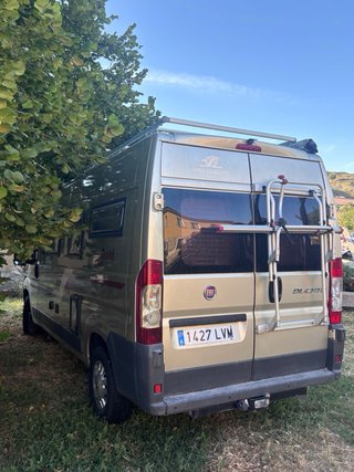 Furgoneta camperizada weinsberg knaus