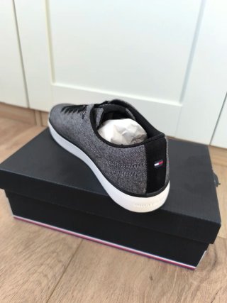 Zapatillas Tommy Hilfiger Grises/Negras Talla 42