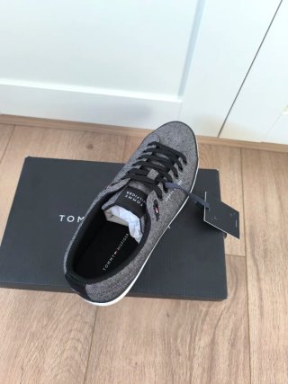 Zapatillas Tommy Hilfiger Grises/Negras Talla 42