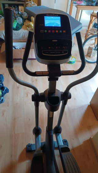 Bicicleta Elíptica NordicTrack Modelo E 9.2.