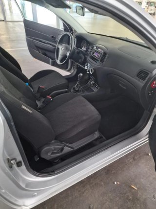 Hyundai Accent 2009