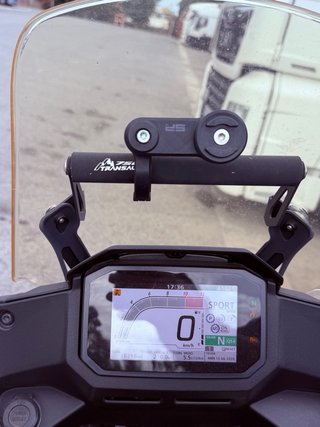 Honda Transalp 750XL 2024 Negra