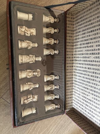 Ajedrez chino Caja decorada con dragones