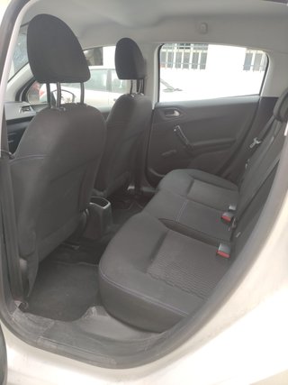Peugeot 208 Active