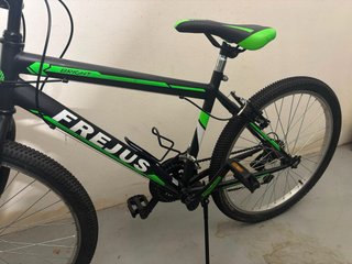 Bicicleta Frejus 24 Negra y Verde