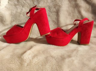 Zapatos rojos tacón ancho plataforma