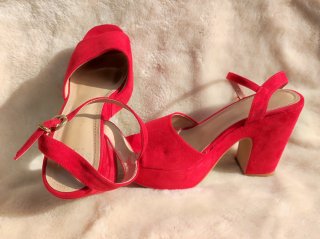 Zapatos rojos tacón ancho plataforma