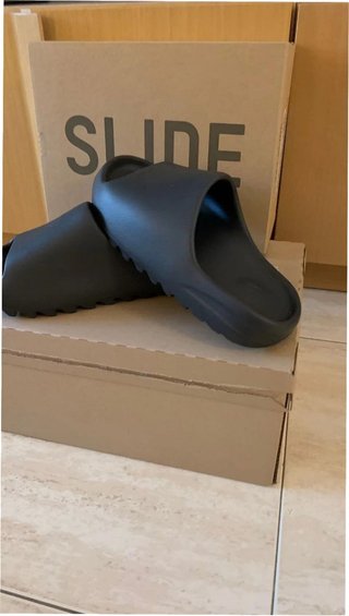 Adidas Yeezy Slide Onyx EU37 Nuevas