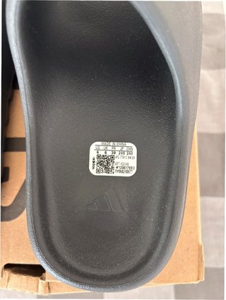 Adidas Yeezy Slide Onyx EU39 Nuevas