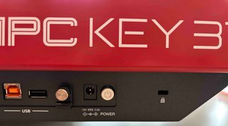 Teclado Sintetizador AKAI MPC Key 37